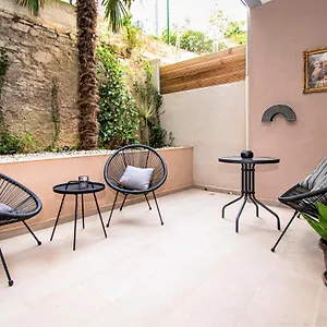 Apartment Nina Colosseum, Pula